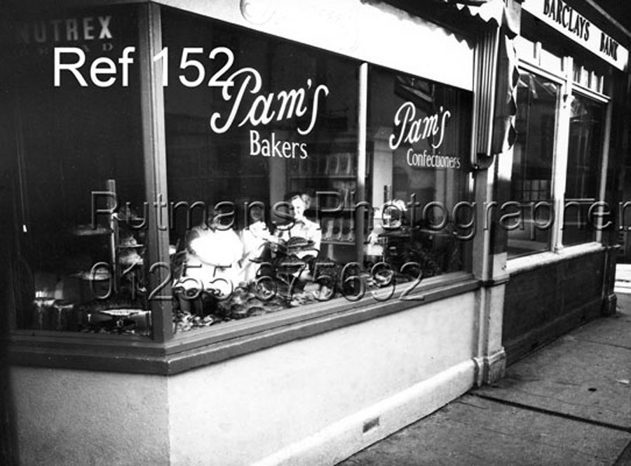Ref 152 Pam's shop front