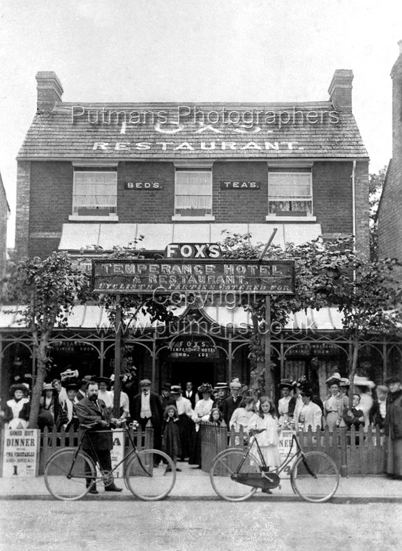 Ref 1984 Fox's Temperance Hotel 27 High Street