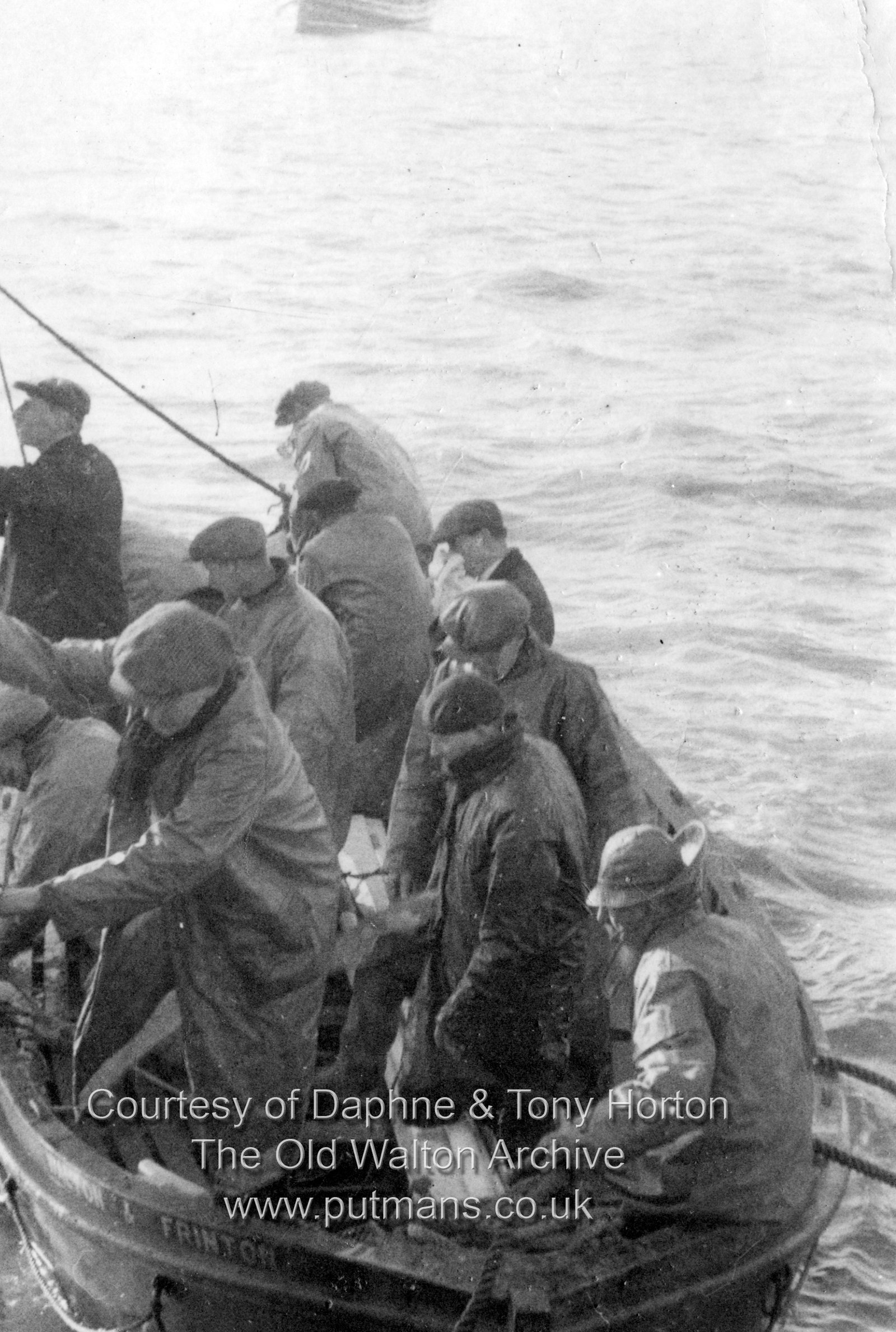 Ref 3217 In the boarding boat