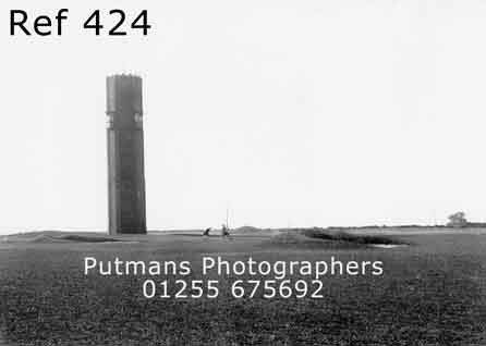 Ref 424 Tower & Golf Links