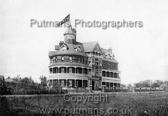 Ref OF517 The Grand Hotel