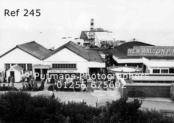 Ref 245 The New Walton Pier c1950